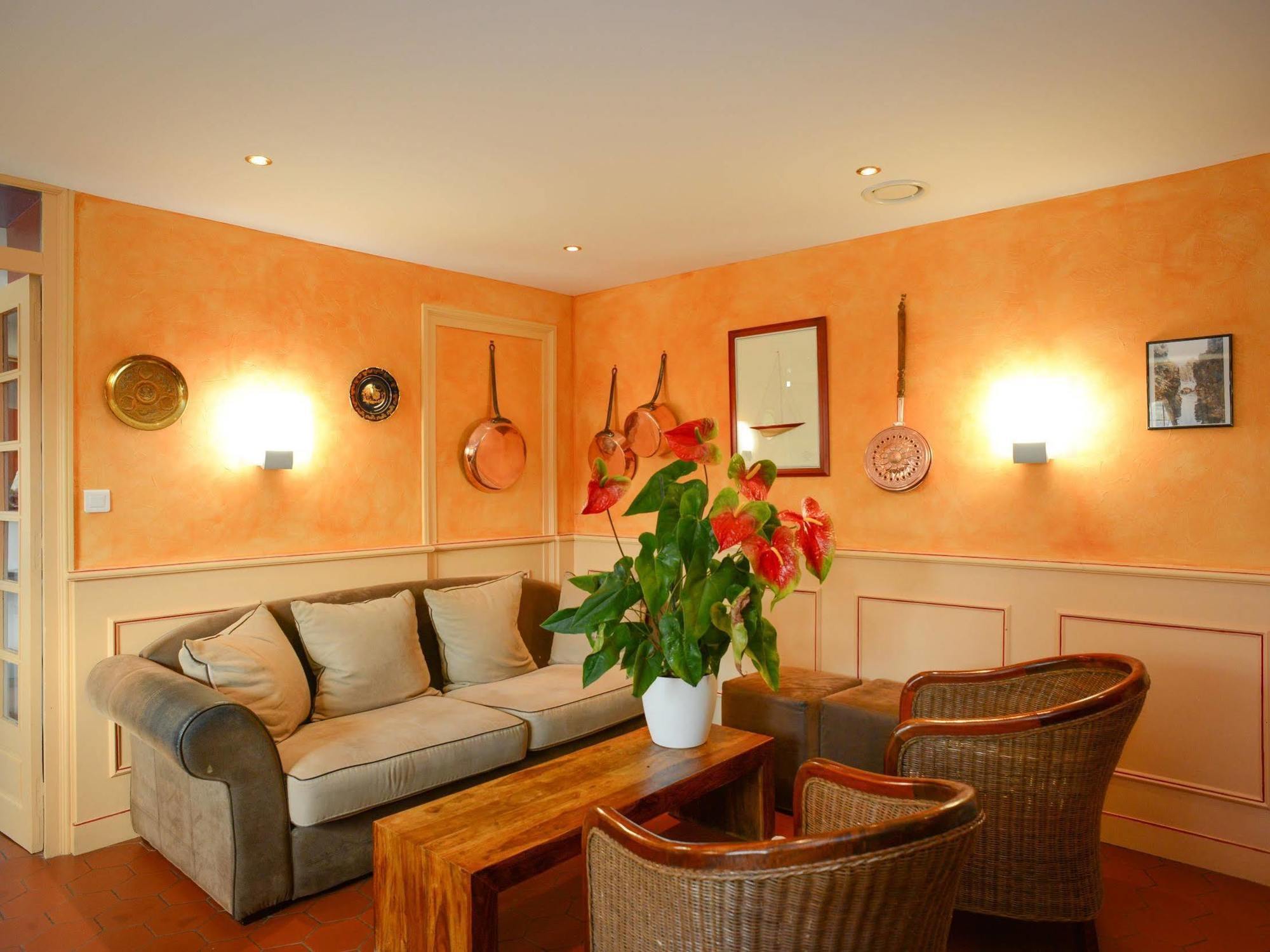 Au P'Tit Quinquin Hotel Le Val-Saint-Père Kültér fotó