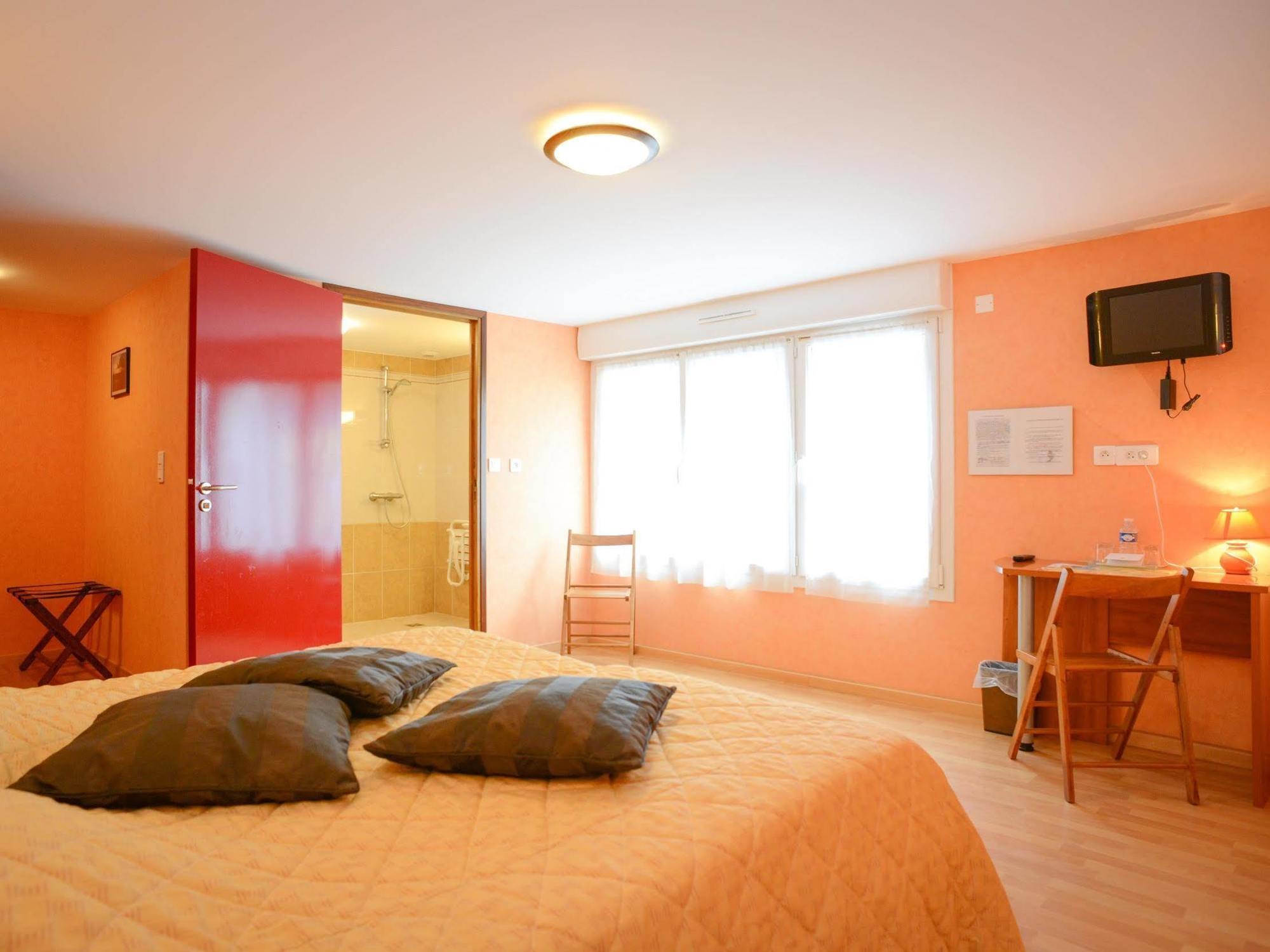 Au P'Tit Quinquin Hotel Le Val-Saint-Père Kültér fotó
