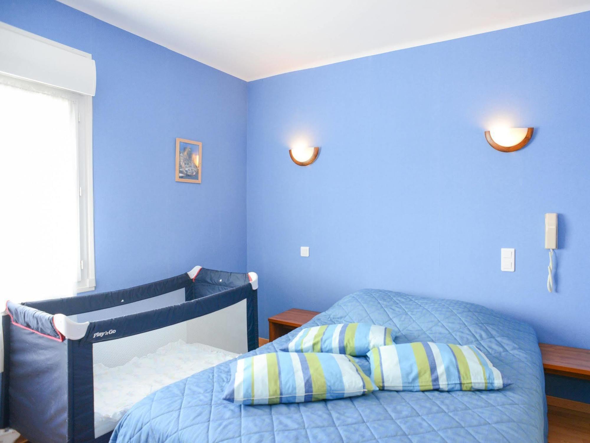 Au P'Tit Quinquin Hotel Le Val-Saint-Père Kültér fotó